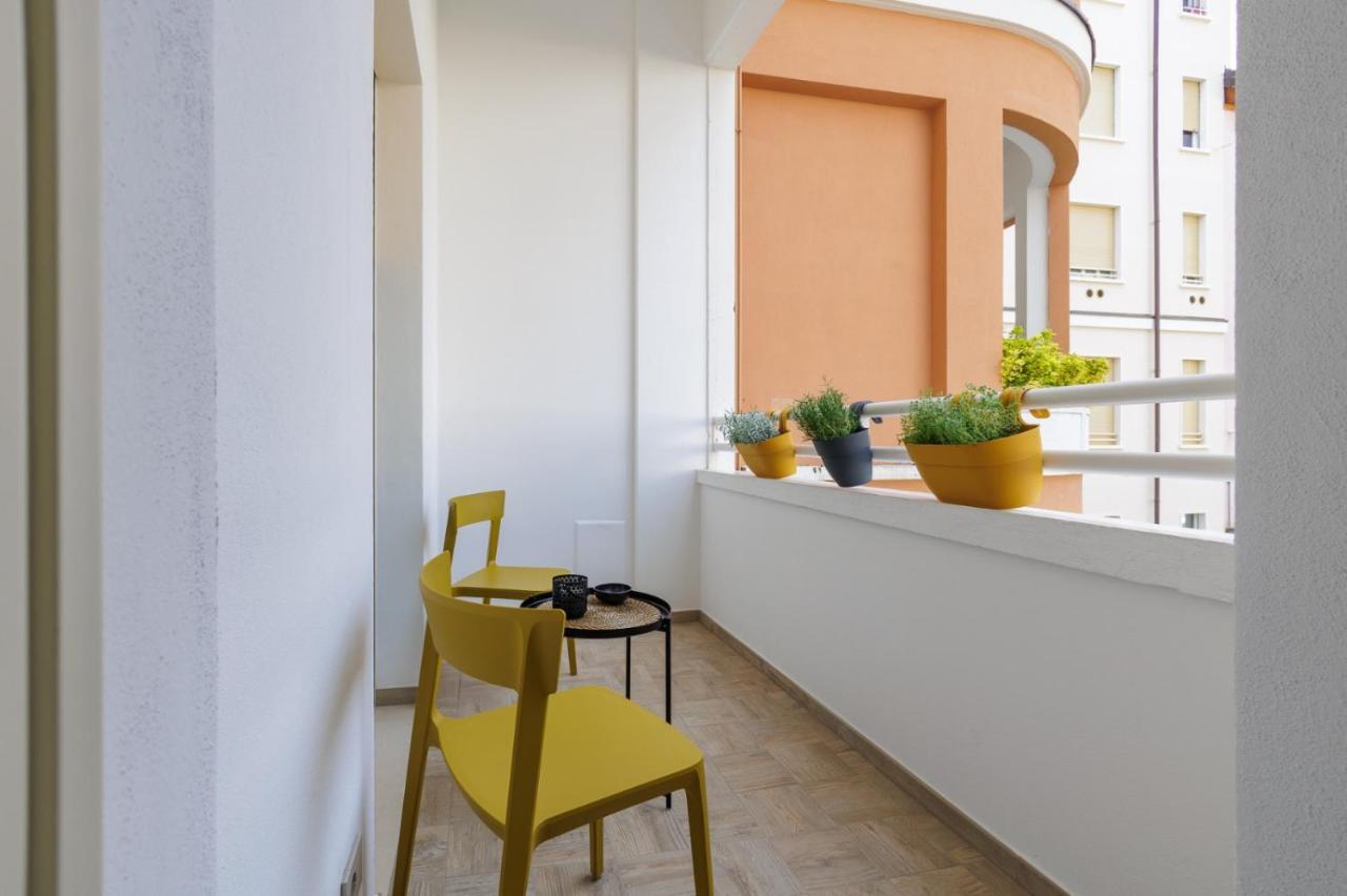 Interno 6 Guest House คูเนโอ ภายนอก รูปภาพ